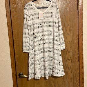 NWT RARE Music Notes LuLaRoe Emily Medium